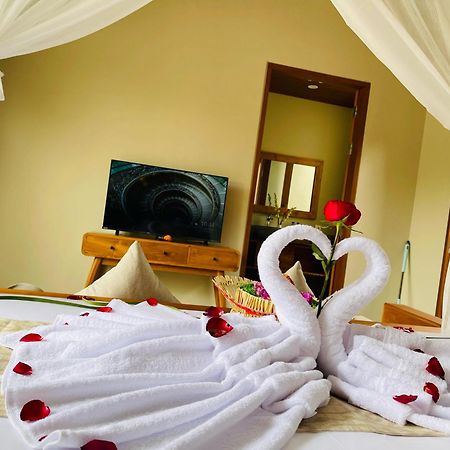 The Madawa Suites Ubud  Bagian luar foto