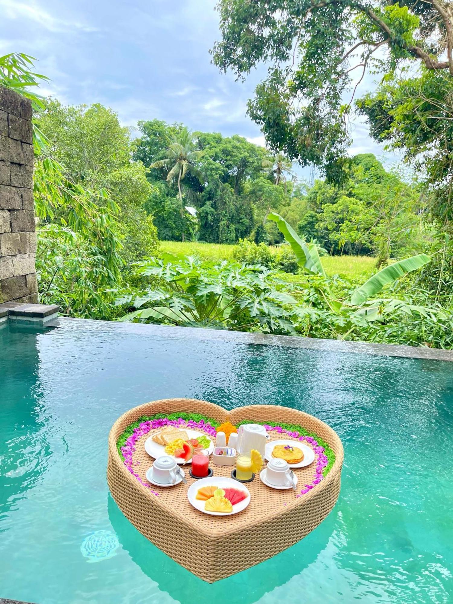 The Madawa Suites Ubud  Bagian luar foto